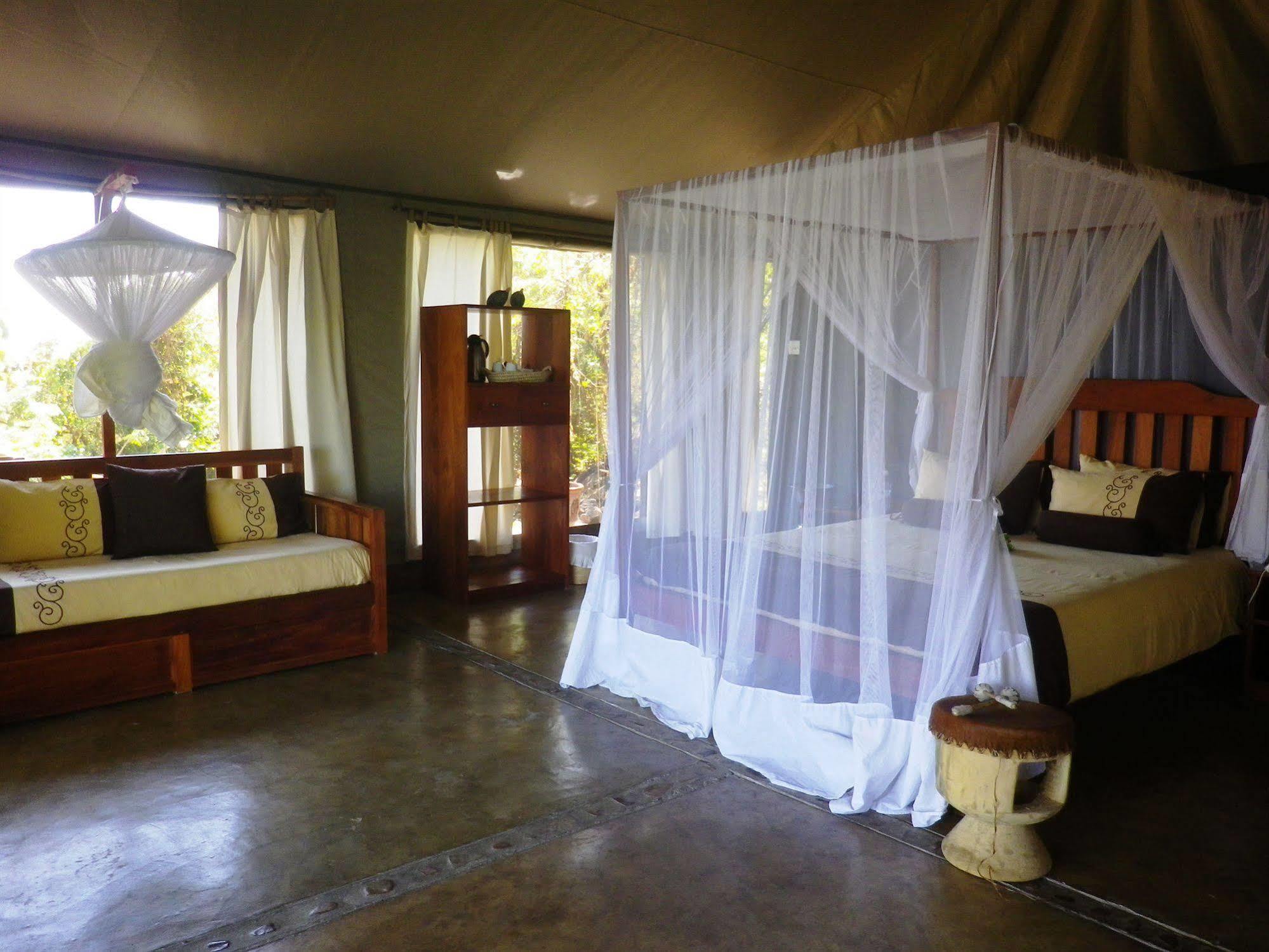 Senga Blue Zebra Island Lodge מראה חיצוני תמונה