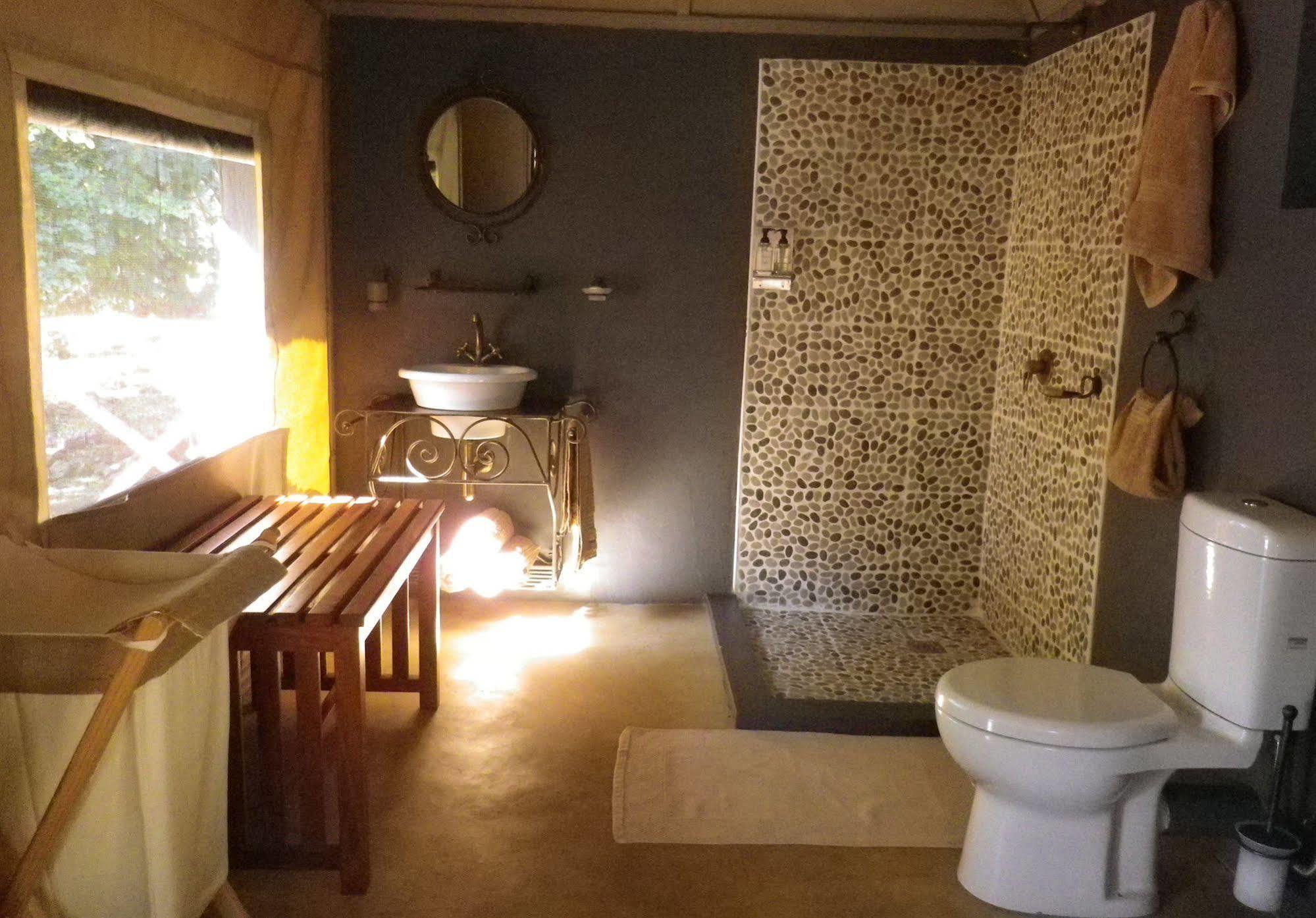 Senga Blue Zebra Island Lodge מראה חיצוני תמונה