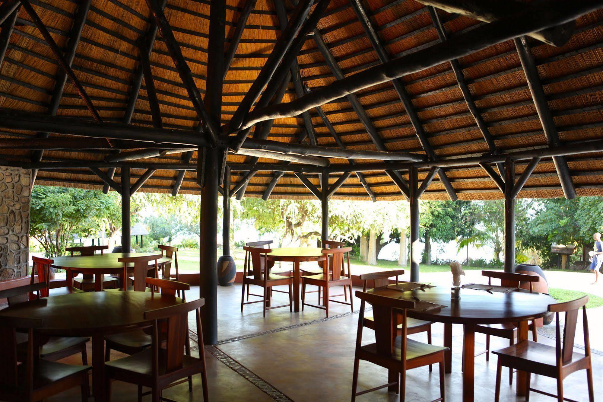 Senga Blue Zebra Island Lodge מראה חיצוני תמונה